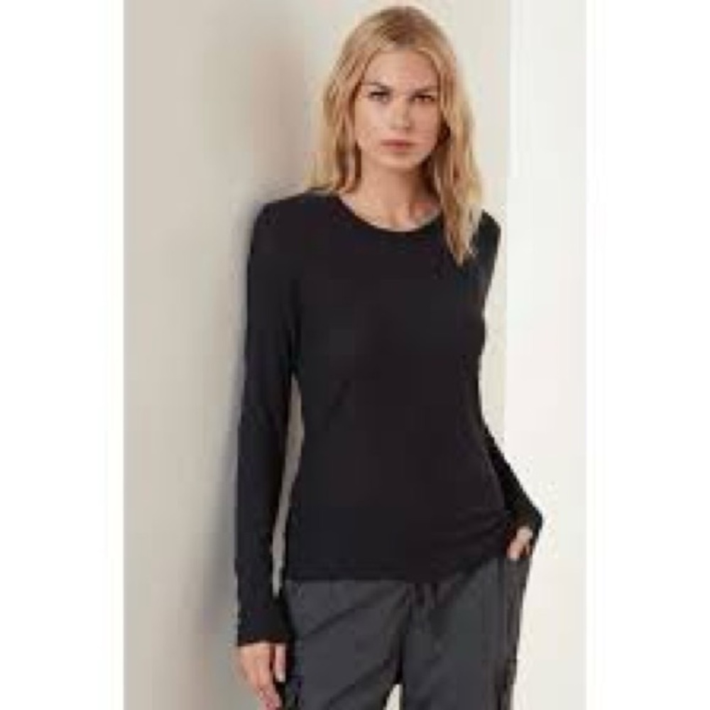 James Perse Black Long-Sleeve Crewneck Top 650